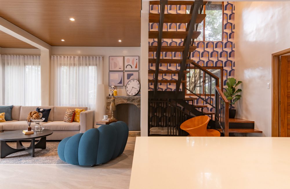 2 Living Room5